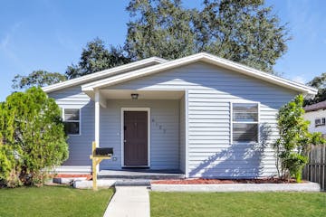 4122 8th St S St Petersburg, FL 33705